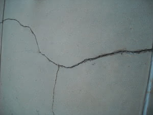 Brady crack repair before